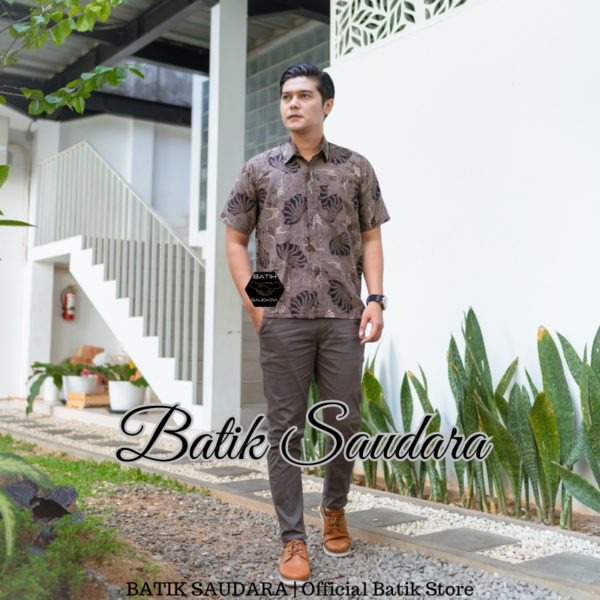 Kemeja Batik Lengan Pendek Motif Kerang - Gambar 2